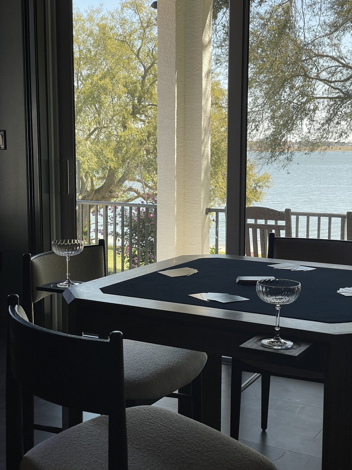 Florida Lakefront interior